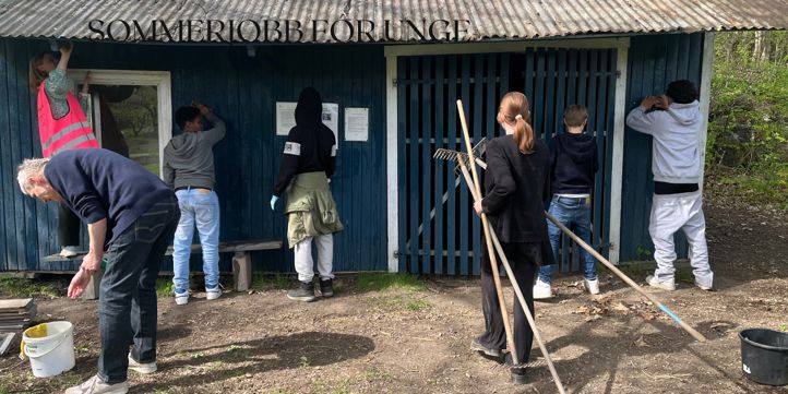 Sommerjobb for ungdom i Skolehagene